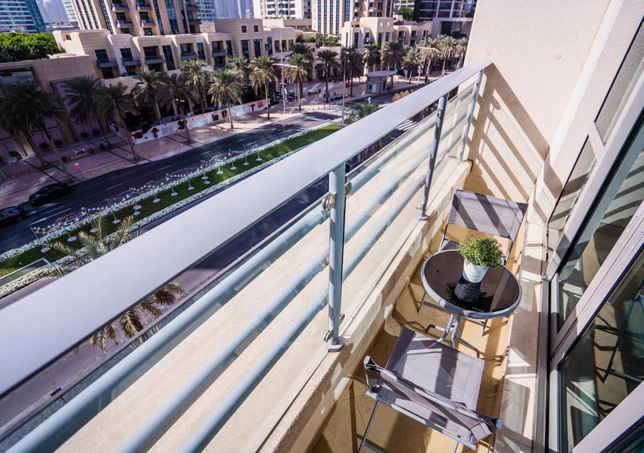 Nasma Luxury Stays - Boulevard Central Tower Дубай Экстерьер фото